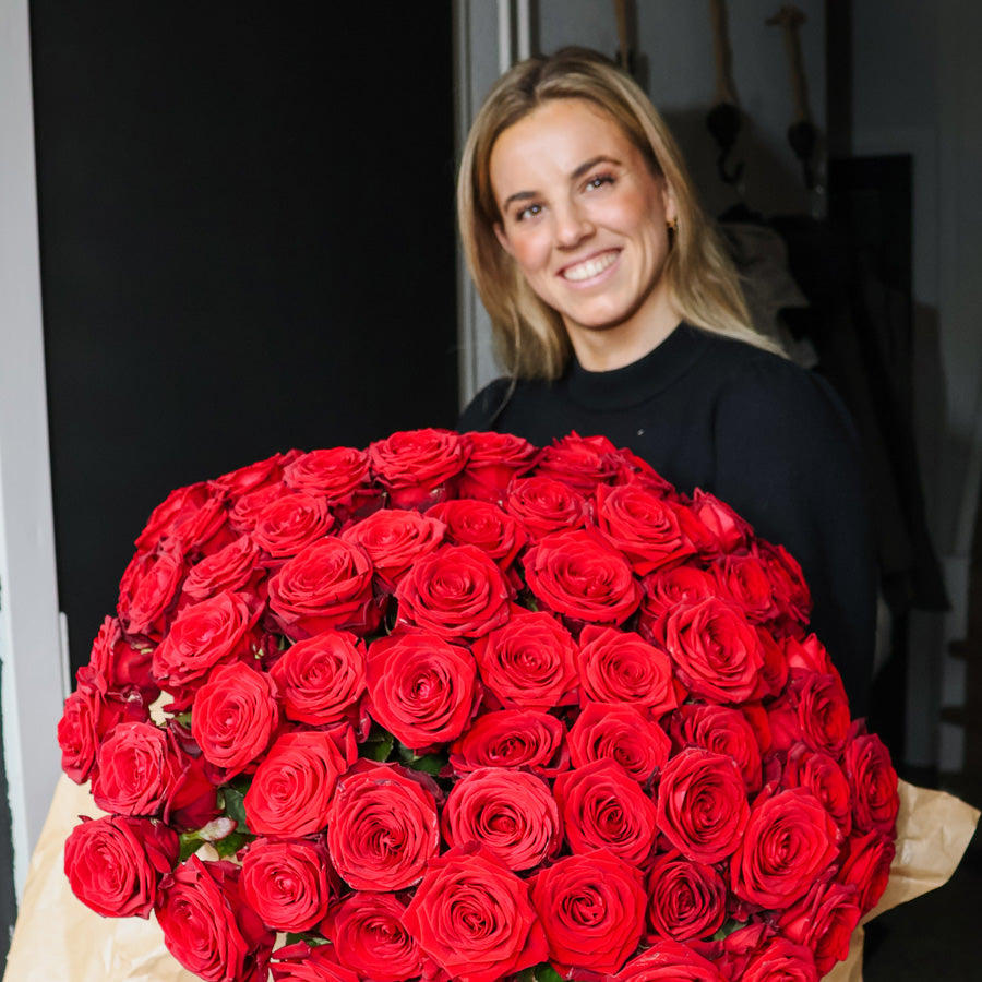 100 Roses